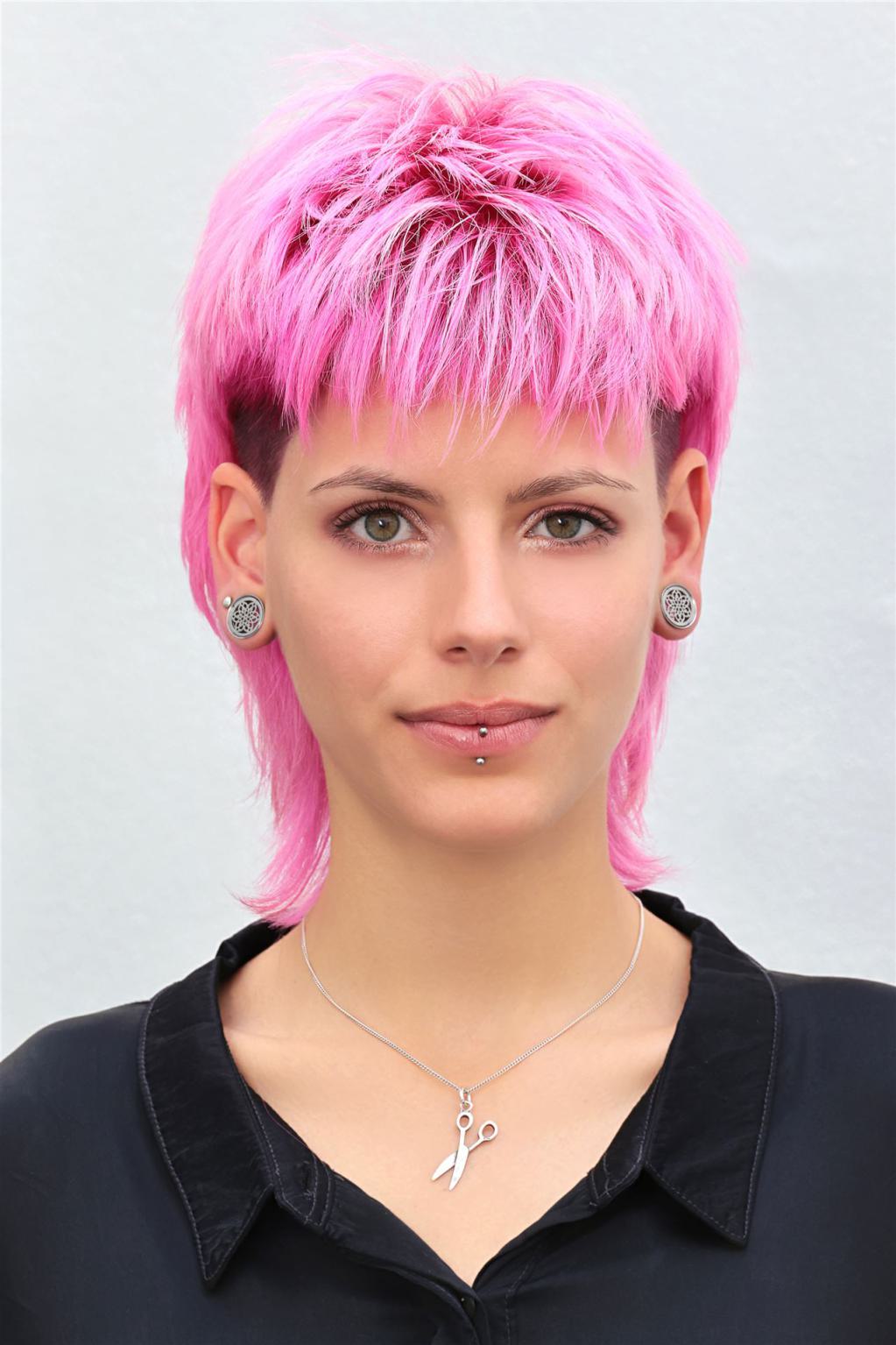 Ein Mullett (Eine moderne Version des Vokuhila) von Melvin